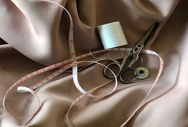 Как выбрать правильную швейную нить для футболок