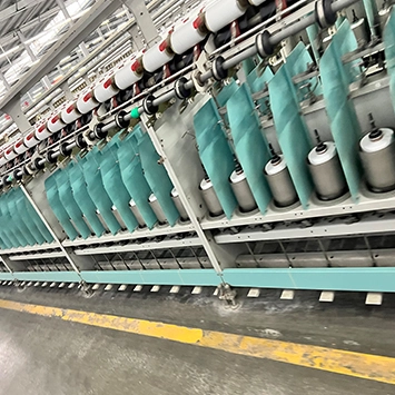 Белая перма резьбы полиэфира закрутила резьбу