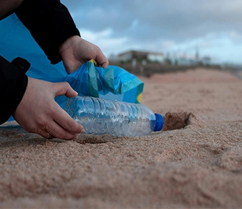 Переработанная полиэстеровая нить